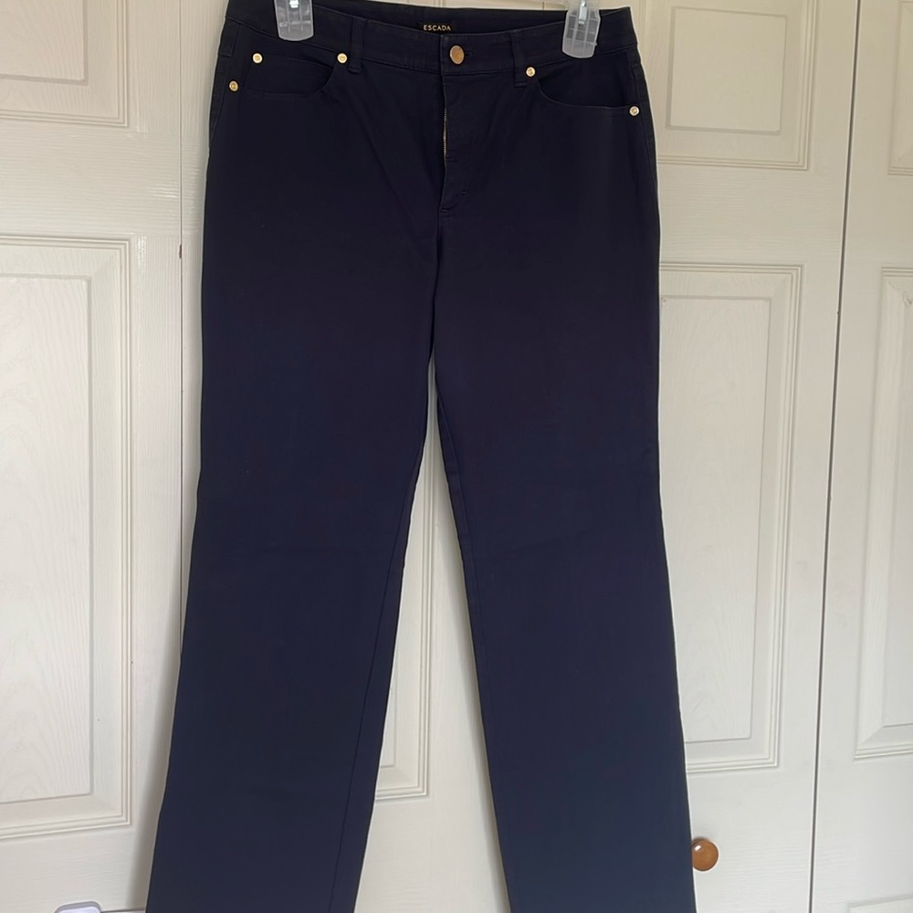 Escada pants